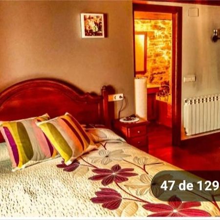 Apartamento La Corrada Санта Еулалия де Оскос Екстериор снимка